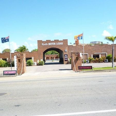 בואוון Castle Motor Lodge מראה חיצוני תמונה